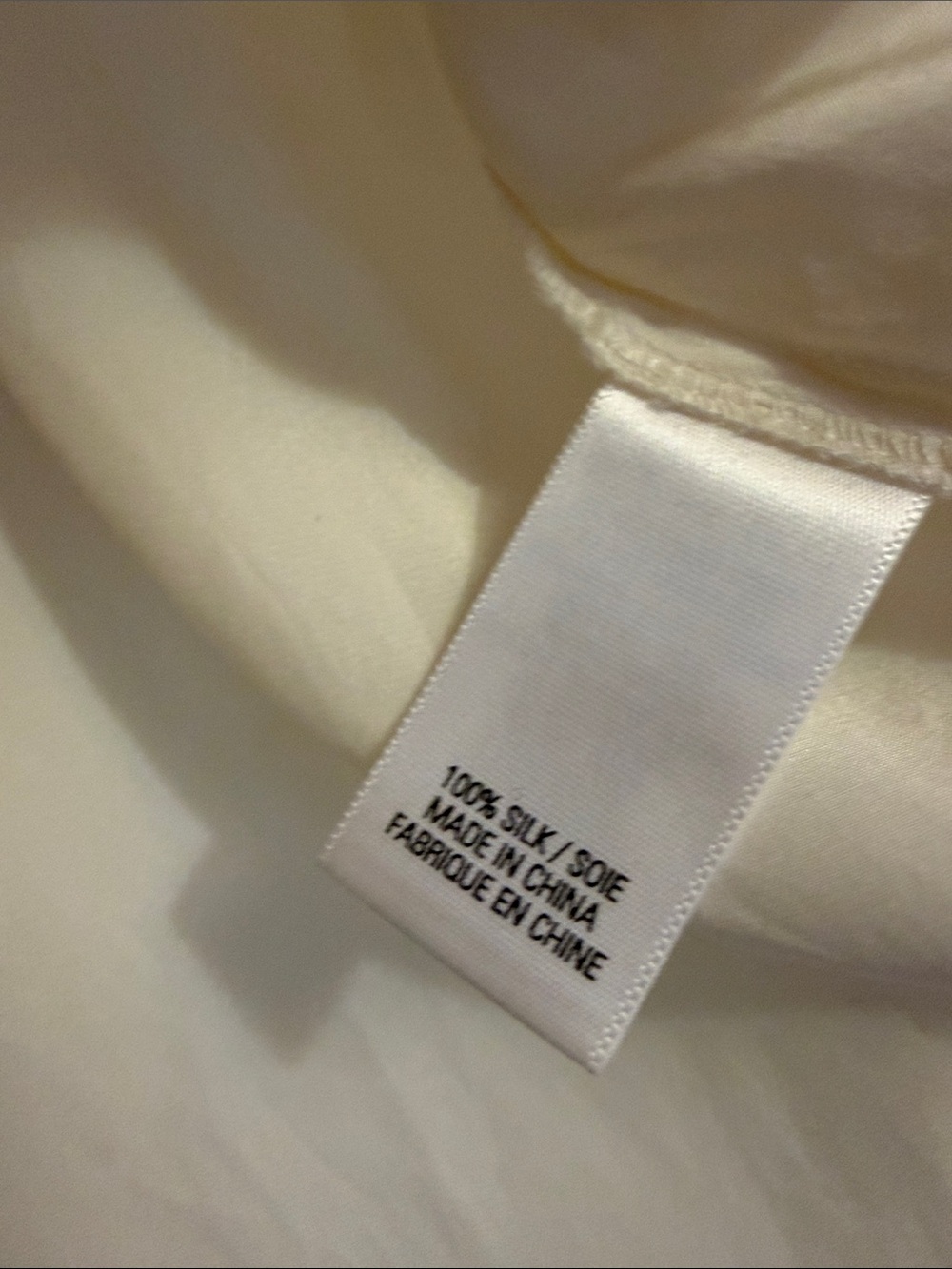Tahari Cream Silk Blouse with V-Neck long sleeve women blouse Detail size S - Picture 4 of 7
